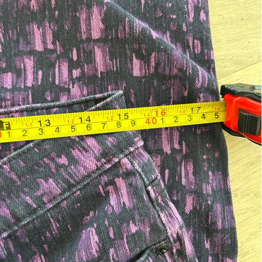 Levis Mid Rise Skinny Jeans Purple Black Abstract Print Womens 30x29
